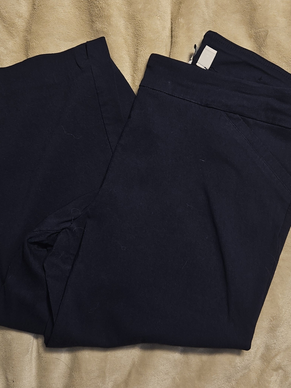 Kim Rogers Navy Capri Pants